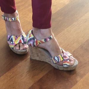 Toms wedges